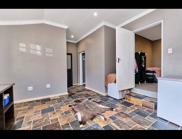 4 BEDROOM HOUSE FOR SALE IN WILRO PARK